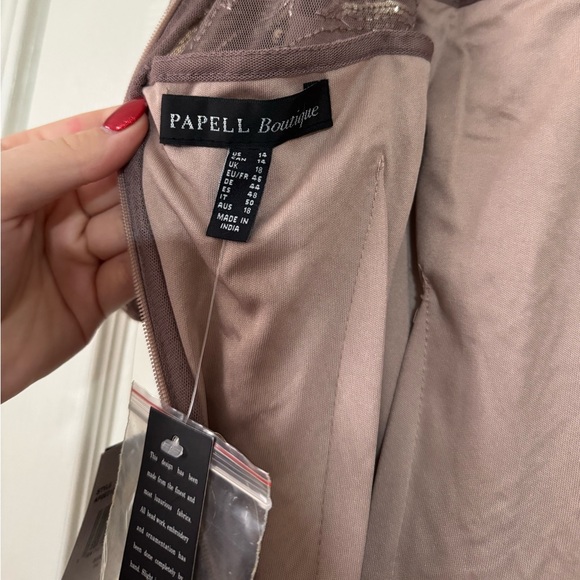 NWT Papell Boutique Womens Short Sleeve Beaded Evening Gown - Stone - Picture 14 of 16